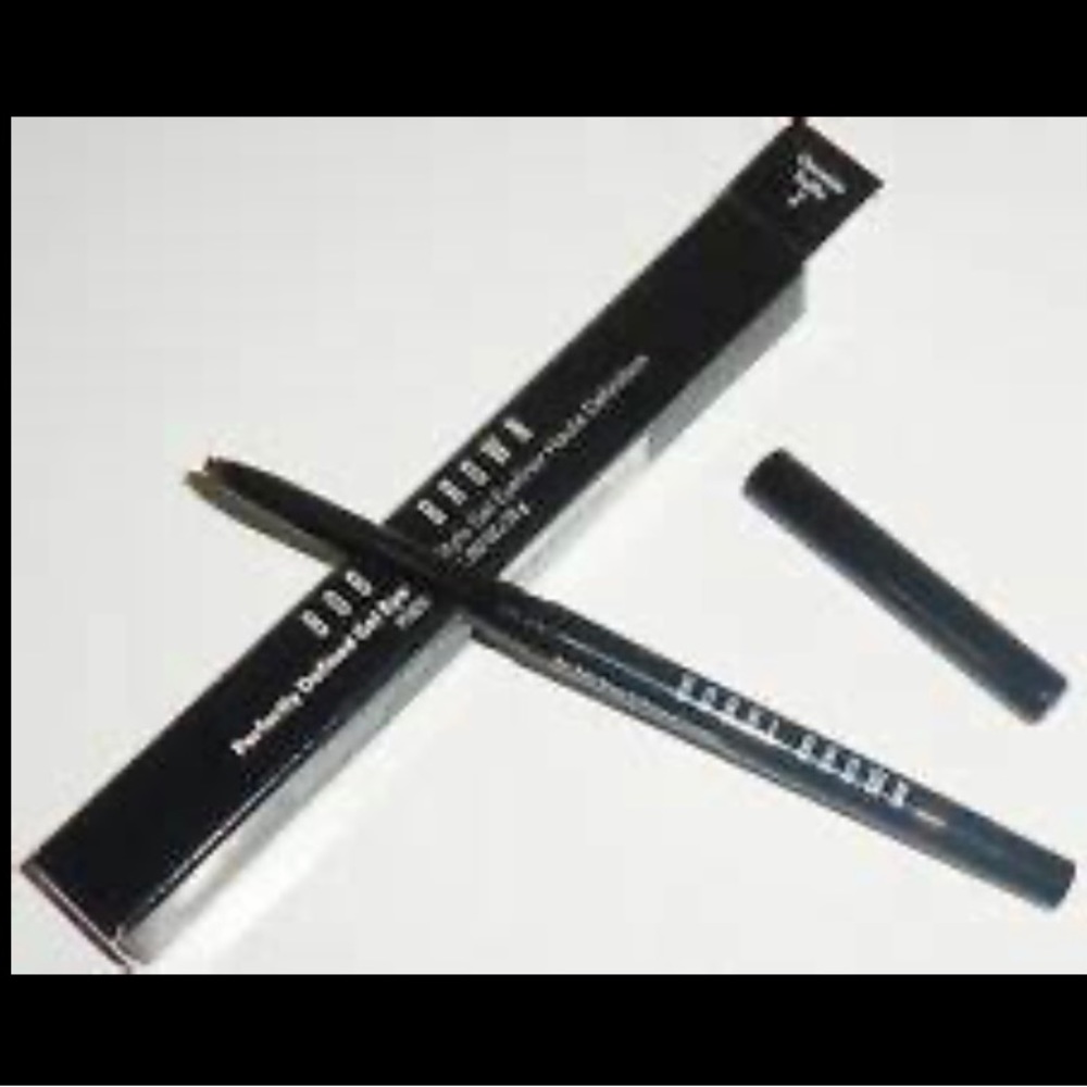 Marc Jacobs FINELINER color Truffled  NIB 🚫 Swatched ONLY opened box for pics